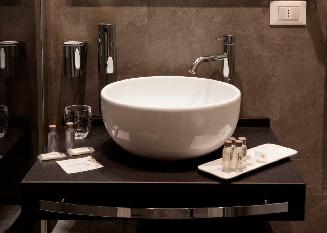 Living Arena Hotel Verona Buitenkant foto